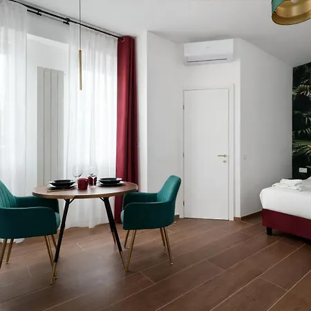 Maison Gucci * ميلان